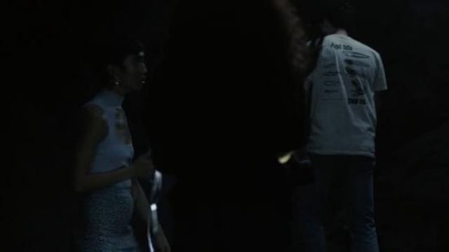 Dravus Life Goes On Cream T-Shirt worn by Dylan (Ezekiel Goodman) as seen in I Know What You Did Last Summer TV show wardrobe (S01E03)