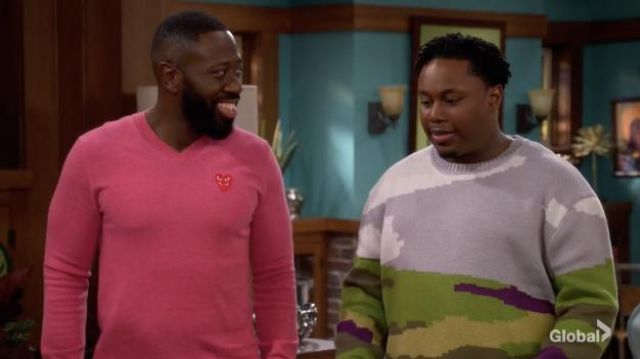 Tom Taker round neck pullover sweater worn by Marty (Marcel Spears) as seen in The Neighborhood TV show outfits (S04E05)