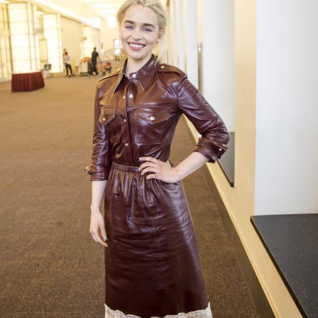 The skirt and the leather shirt of Emilia Clarke at a press conference for Solo: A Star Wars Story