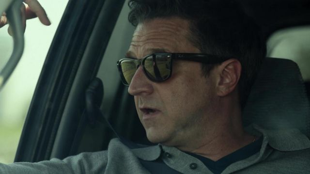 Ray-Ban black sunglasses worn by Paul Mendelson (Raúl Esparza) as seen in Dopesick TV series wardrobe (S01E06)