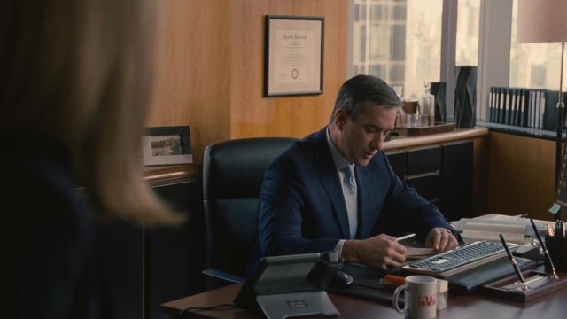 Double Pen Stand on the desk of Tom Wambsgans (Matthew Macfadyen) as seen in Succession TV show (Season 3 Episode 4)