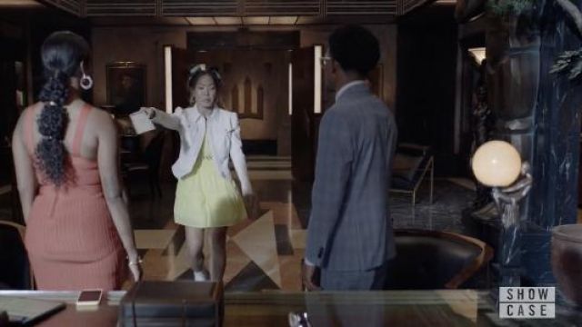 Alice + Olivia Kiara Smocked Long Sleeve Button Front Dress in yellow worn by Mary Hamilton (Nicole Kang) in Batwoman (S03E05)
