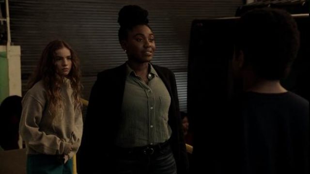 Rails Ellis Shirt in Green worn by Keisha (Ireon Roach) as seen in 4400TV series outfits (Season 1 Episode 2)