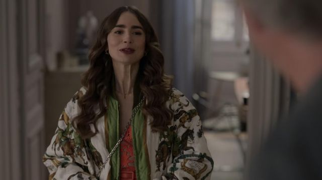 The bomber Hermès &#39;Reprise&#39; worn by Emily Cooper (Lily Collins) in the series Emily in Paris (S02E03)
