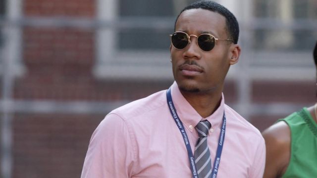 Ray-Ban Round Sunglasses worn by Gregory Eddie (Tyler James Williams) as seen in Abbott Elementary TV show wardrobe (Season 1 Episode 2)