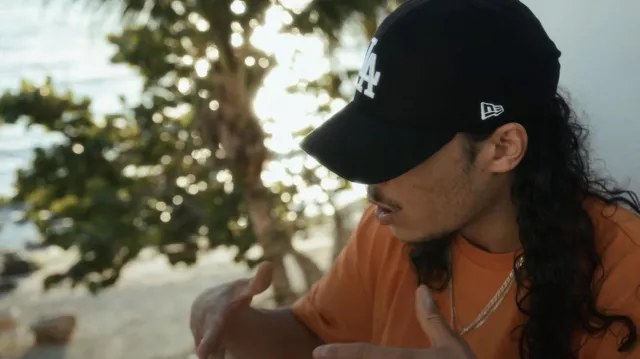 The New Era cap of the LA Dodgers worn by HATIK in his video clip oulala
