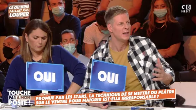 The black and white plaid shirt worn by Matthieu Delormeau in Touche pas à mon poste February 3, 2022