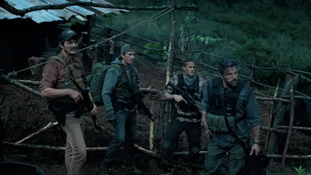 Khaki Jeans worn by Francisco 'Catfish' Morales (Pedro Pascal) in Triple Frontier movie outfits