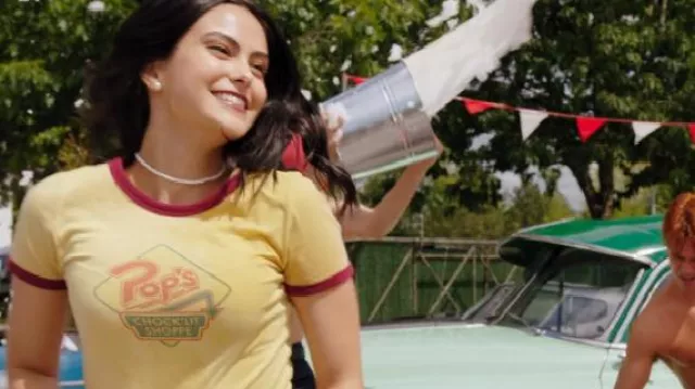 Pop's Chock'lit Shoppe T-shirt replica worn by Veronica Lodge (Camila Mendes) in Riverdale TV show wardrobe (Season 4 Episode 3)