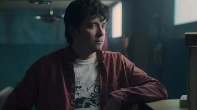 The Prodigy FOTL Cartoon Outline T-Shirt worn by Isaac (Asa Butterfield) as seen in Choose or Die
