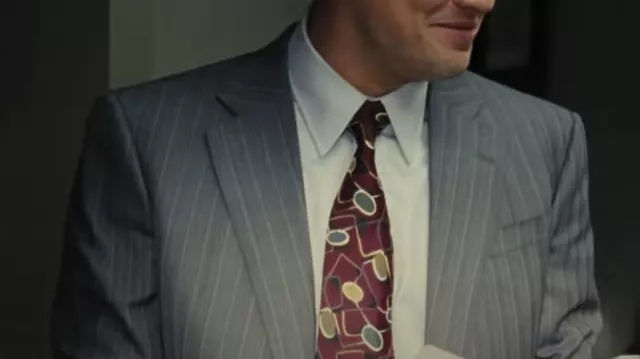 Red Printed Tie worn by Jordan Belfort (Leonardo DiCaprio) in The Wolf of Wall Street movie