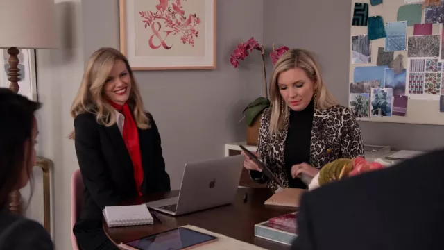 A.L.C. Alton Leopard-Print Jacket worn by Brianna Hanson (June Diane Raphael) as seen in Grace and Frankie TV show outfits (Season 7 Episode 6)