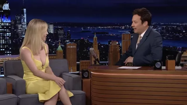 Mugler Plunging fitted slit dress in yellow worn by Sydney Sweeney as seen in The Tonight Show Starring Jimmy Fallon