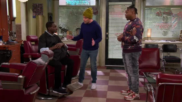 Nike x Dave's Quality Meat Air Max 90 Retro sneakers worn by Marty (Marcel Spears) as seen in The Neighborhood (S04E21)