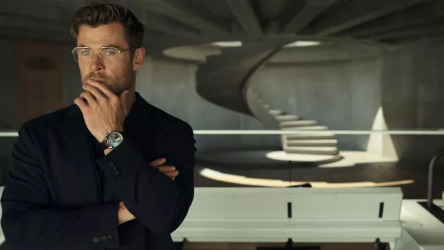Tag Heuer Watch worn by Steve Abnesti (Chris Hemsworth) as seen in Spiderhead movie outfits