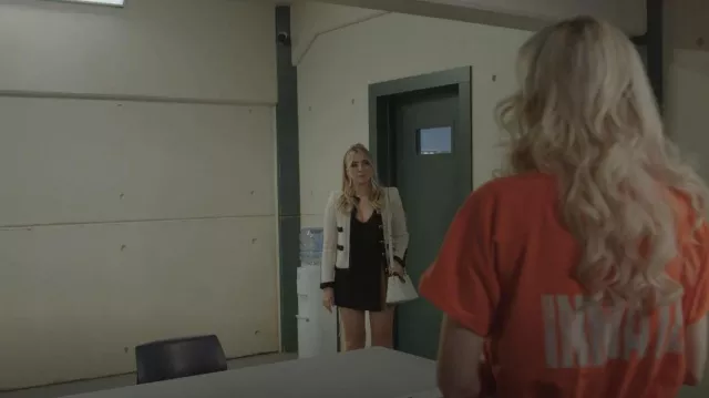 Alice + Olivia Toni Asymmetric Colorblock Skirt worn by Amanda Carrington (Eliza Bennett) as seen in Dynasty (S05E01)