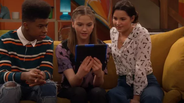 L'Agence Camille But­ton-Up Shirt worn by Lex (Jules LeBlanc) as seen in Side Hustle (S02E09)