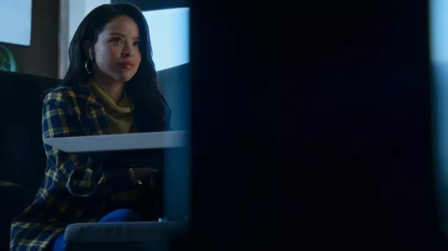 Heartbreak Belted Blazer worn by Mariana Adams Foster (Cierra Ramirez) as seen in Good Trouble (S04E04)