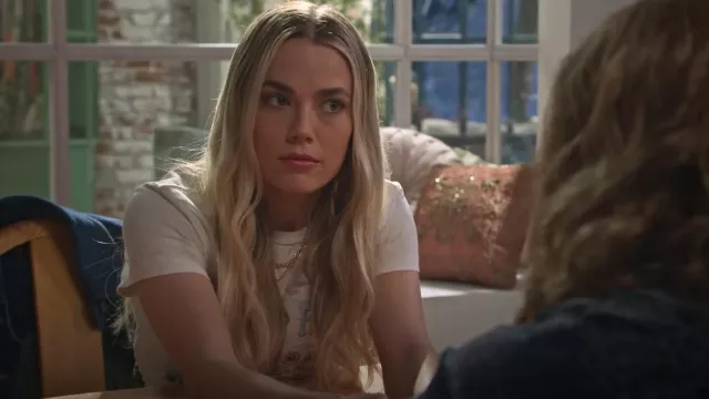 Re/Done 70s Loose Tee Paris France worn by Maggie (Rebecca Rittenhouse) as seen in Maggie (S01E02)