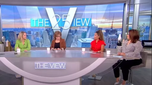Helmut Lang Marl Ribbed Mini Dress worn by Sara Haines as seen in The View on 18 July 2022