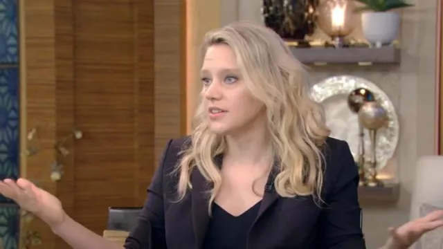 Veronica Beard Scuba Jacket worn by Kate McKinnon as seen in LIVE with Kelly and Ryan on 21 July 2022