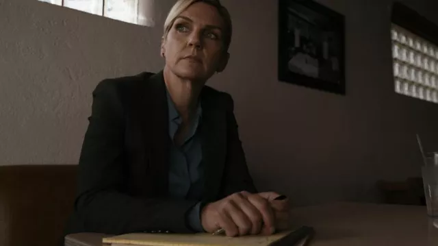 Theory Carissa Wool-Blend Blazer worn by Kim Wexler (Rhea Seehorn) as seen in Better Call Saul (S06E04)