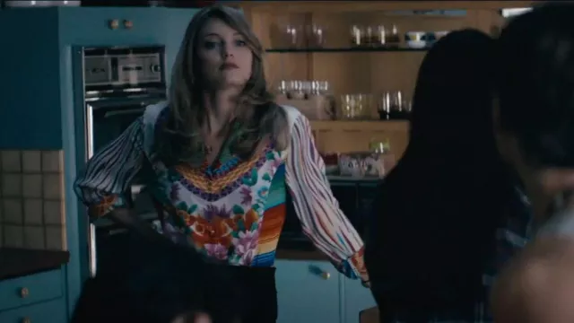 Esacada Printed Silk Shirt worn by Janine 'Smurf' Cody (Ellen Barkin) as seen in Animal Kingdom (S06E06)