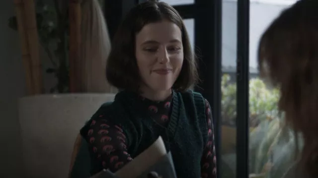 General Pants Neon Hart Crescent Moon Mesh Skivvy worn by Lorelei as seen in The Secrets She Keeps (S02E01)