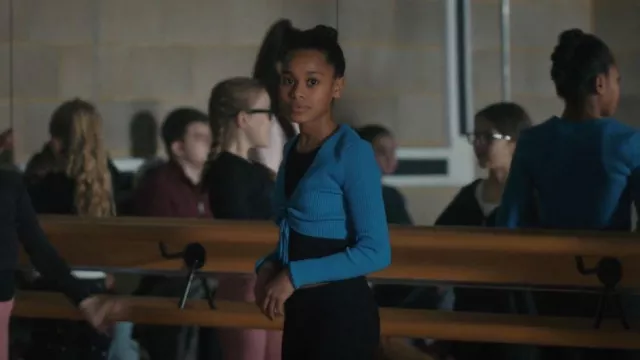 Pull&Bear with Gathered Cut Out Detail worn by (Aliyah Sesay) as seen in Breeders (S03E10)