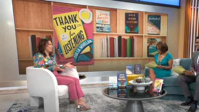 Veronica Beard Renzo Pants In Rose Wine porté par Sarah Gelman vu dans CBS Mornings le 28 juillet 2022