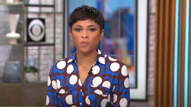 J. McLaughlin Brynn Robe en coquelicot de Malmö portée par Jericka Duncan vue dans CBS Mornings le 02 août 2022