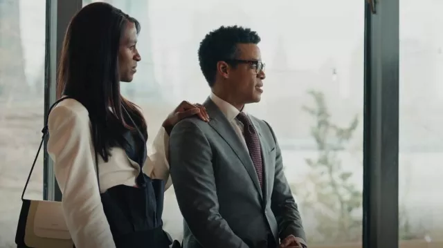 Jil Sander Shoulder Bag worn by Jessie (Nneka Okafor) as seen in Everything's Trash (S01E01)