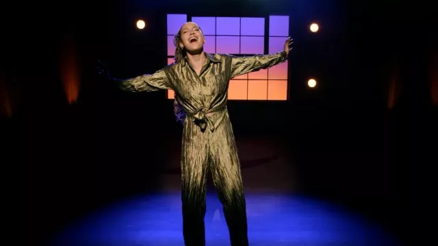 Izayla Crin­kled Satin Tie Front Jump­suit worn by Gina (Sofia Wylie) as seen in High School Musical: The Musical: The Series (S03E02)
