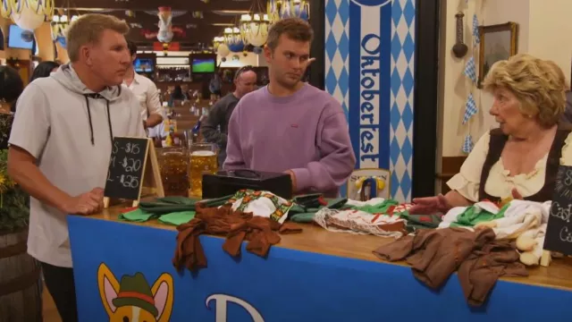 Levis Crewneck Sweatshirt worn by Chase Chrisley as seen in Chrisley Knows Best (S09E25)