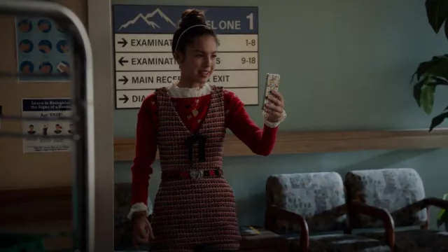 Maison Jules Heart-Print Sweater worn by Nini (Olivia Rodrigo) as seen in High School Musical: The Musical: The Series (S02E03)