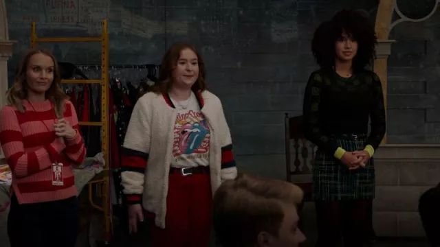 Topshop Boucle Check Skirt portée par Gina (Sofia Wylie) vue dans High School Musical: The Musical: The Series (S02E06)