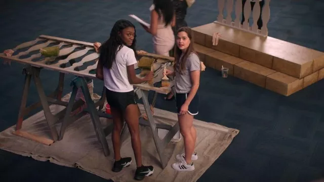 Nike Air Zoom SuperRep 2 Training Shoe worn by Calliope Burns (Imani Lewis) as seen in First Kill (S01E05)