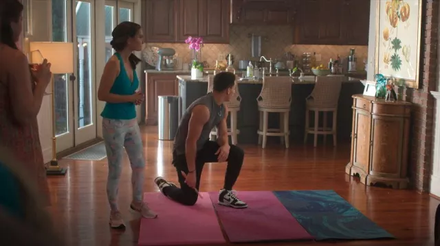 Nike Revolution Anthracite Running Shoes worn by Bunny Wheeler (Annunziata Gianzero) as seen in First Kill (S01E06)
