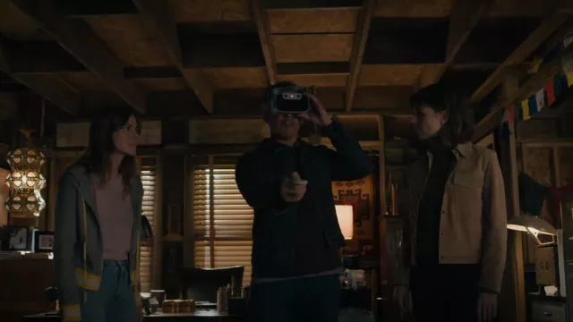 Theory Suede Trucker Jacket worn by Kristen Bouchard (Katja Herbers) as seen in Evil (S01E11)
