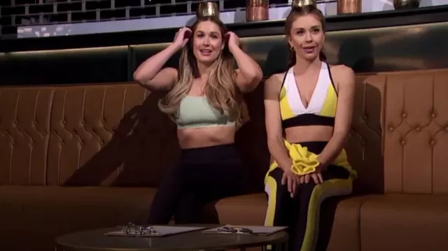 Alala Bolt Bra en Blanco/Amarillo/Negro usado por Gabby como se ve en The Bachelorette (S19E04)