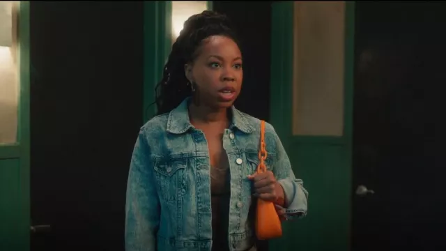 House Of Want Leather Shoul­der Bag worn by Malika (Toccarra Cash) as seen in Everything's Trash (S01E06)