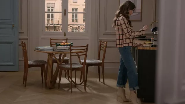 Bottes Mango Romi Heel portées par Emily Cooper (Lily Collins) vues dans Emily in Paris (S01E06)