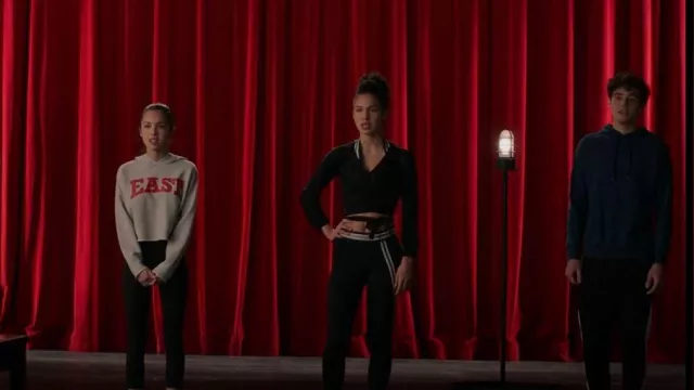 Ivy Park Asymmetrical Stripe Bra worn by Gina (Sofia Wylie) as seen in High School Musical: The Musical: The Series (S02E12)