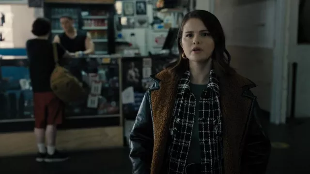Free People Lon­don Ve­g­an Coat worn by Mabel Mora (Selena Gomez) as seen in Only Murders in the Building (S02E09)