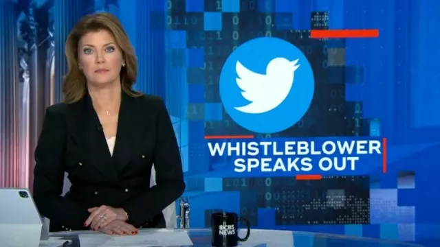 Dolce & Gabbana Double-Breasted Wool Blazer worn by Norah O'Donnell as seen in CBS Evening News on August 23,2022