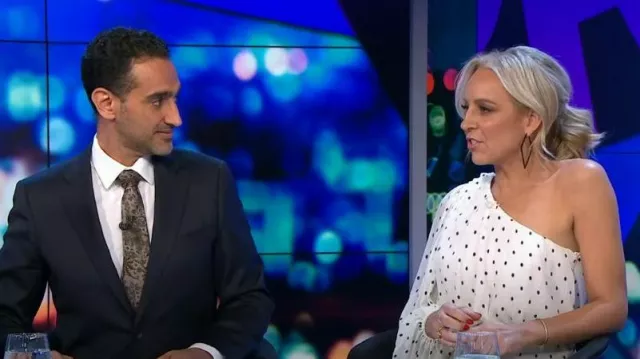 Tussah Karolin Midi Dress worn by Carrie Bickmore as seen in The Project on August 22,2022
