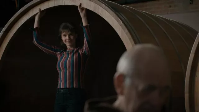 Jonathan Simkhai Striped Sweater usado por Kristen Bouchard (Katja Herbers) como se ve en Evil (S02E07)