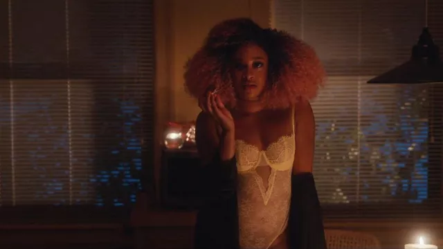 Victorias Secret Wicked Unlined Balconette Teddy worn by Phoebe (Phoebe  Robinson) as seen in Everything's Trash (S01E07)