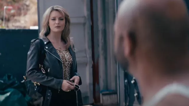 B Makowsky Soft Leather Shoulder Bag worn by Janine 'Smurf' Cody (Ellen Barkin) as seen in Animal Kingdom (S06E12)