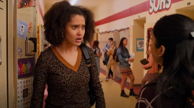 Scotch & Soda Leopard Pattern V-Neck Sweater worn by Fabiola Torres (Lee Rodriguez) as seen in Never Have I Ever (S02E09)